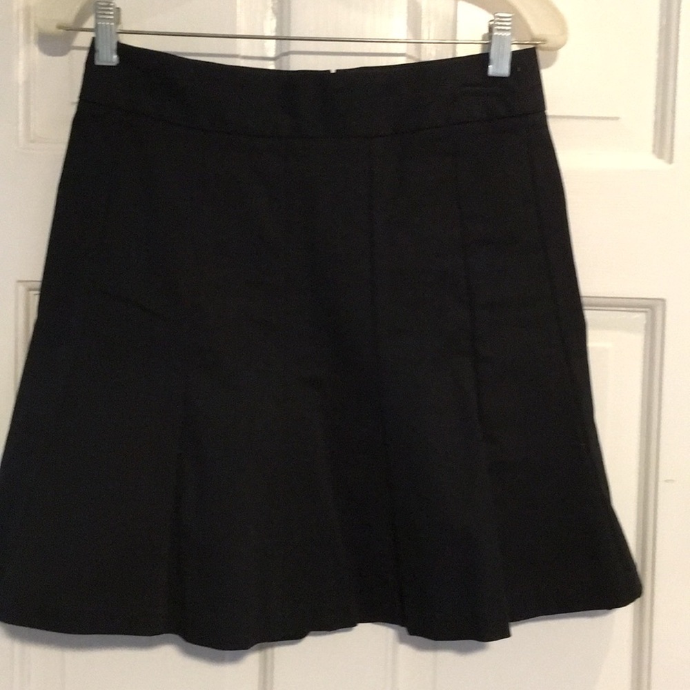Banana Republic black skirt